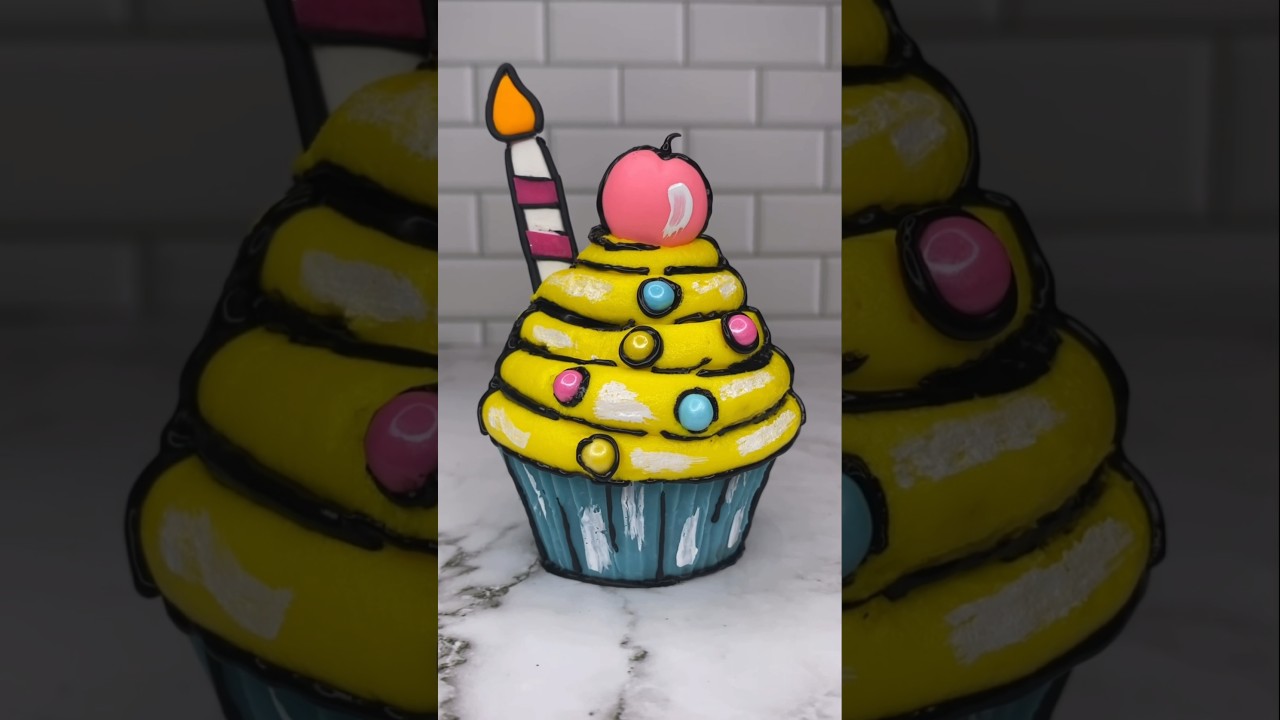 It&rsquo;s a cartoon cupcake 🧁 #cupcake #cartooncake #cakedecorating #cakeart #ytshorts #shortsfeed