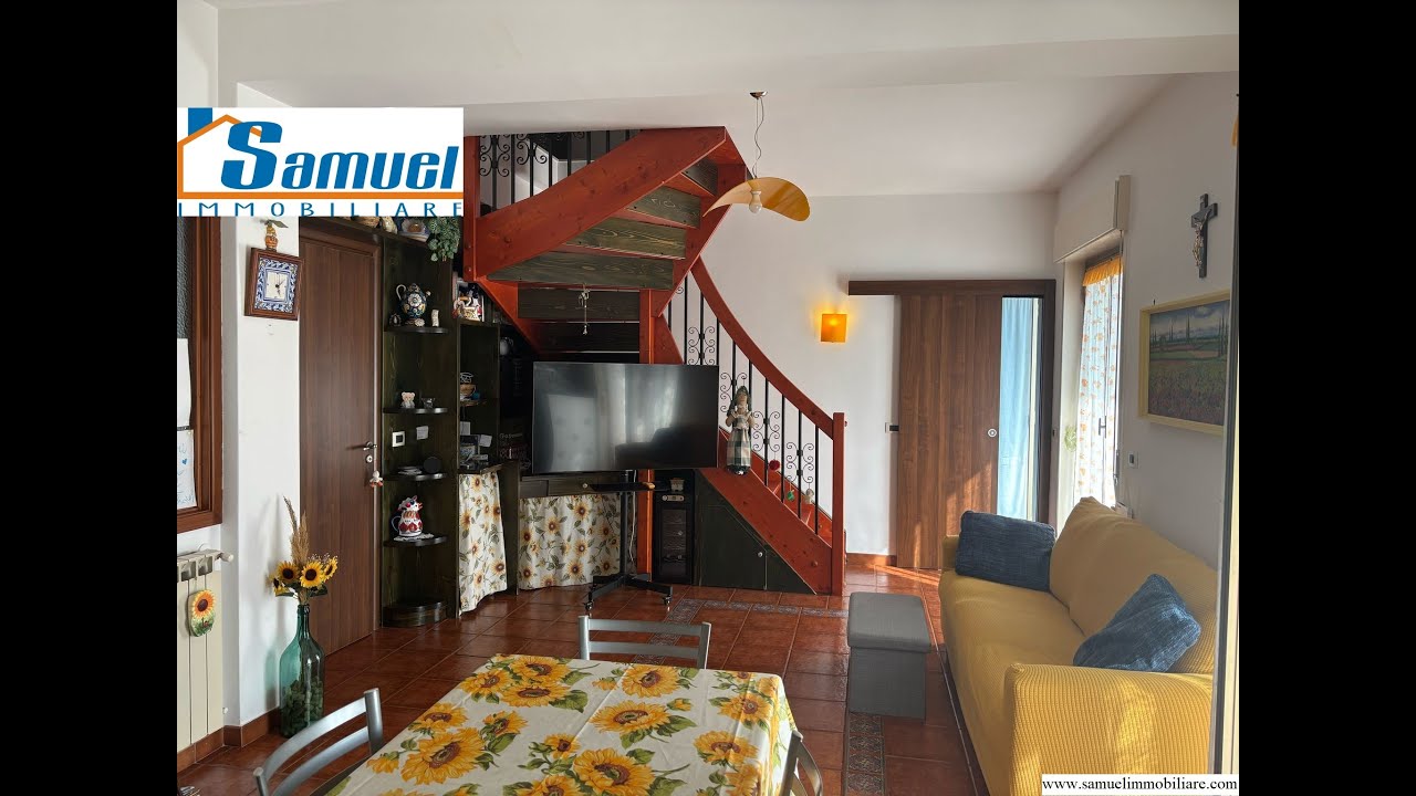 Giarre, viale delle Provincie - appartamento pronto da vivere e grande garage (CT) cod. 1094