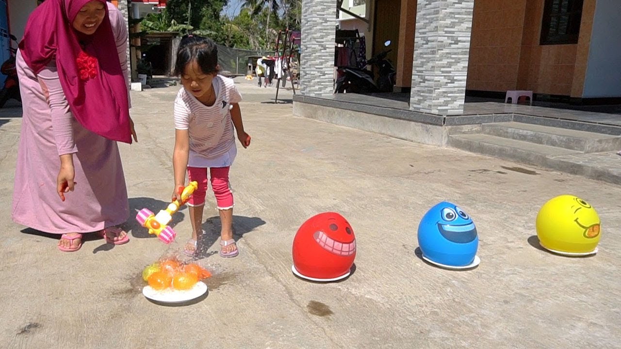 Bernyanyi FINGER FAMILY BALLOONS SONG Belajar Warna Dengan Balon Lucu VERSI KEYSHA