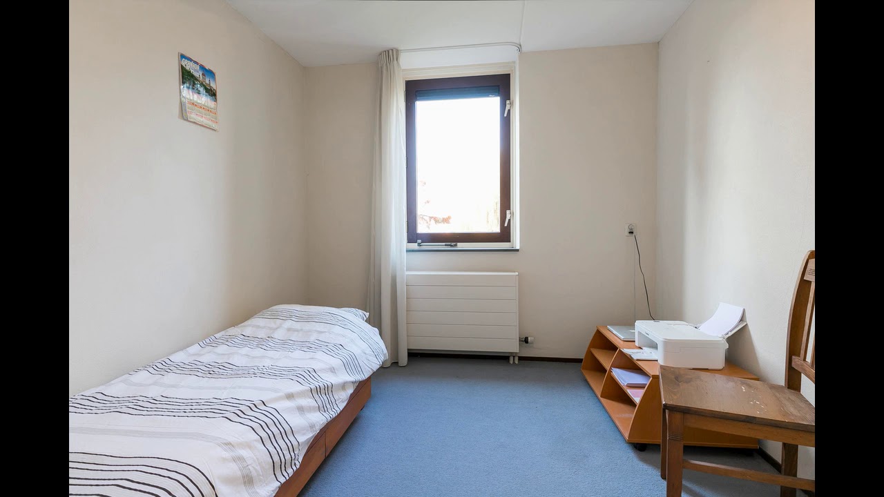 Amandelhof 2, Almere