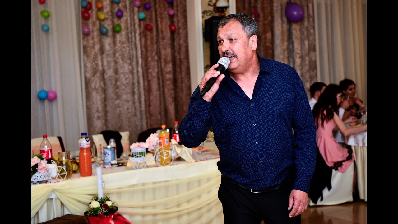 Kiss Ioan (Ciofu De La Ghertenis) si formatia Florin Bosioc Bosy - Colaj Manele Nemuritoare