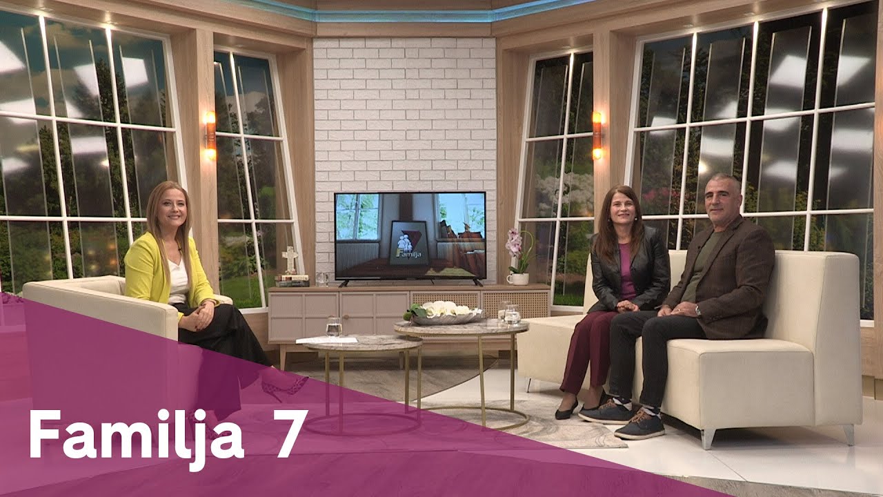 Familja 7 - Rrug&euml;timi i hapjes s&euml; nj&euml; Kishe t&euml; re