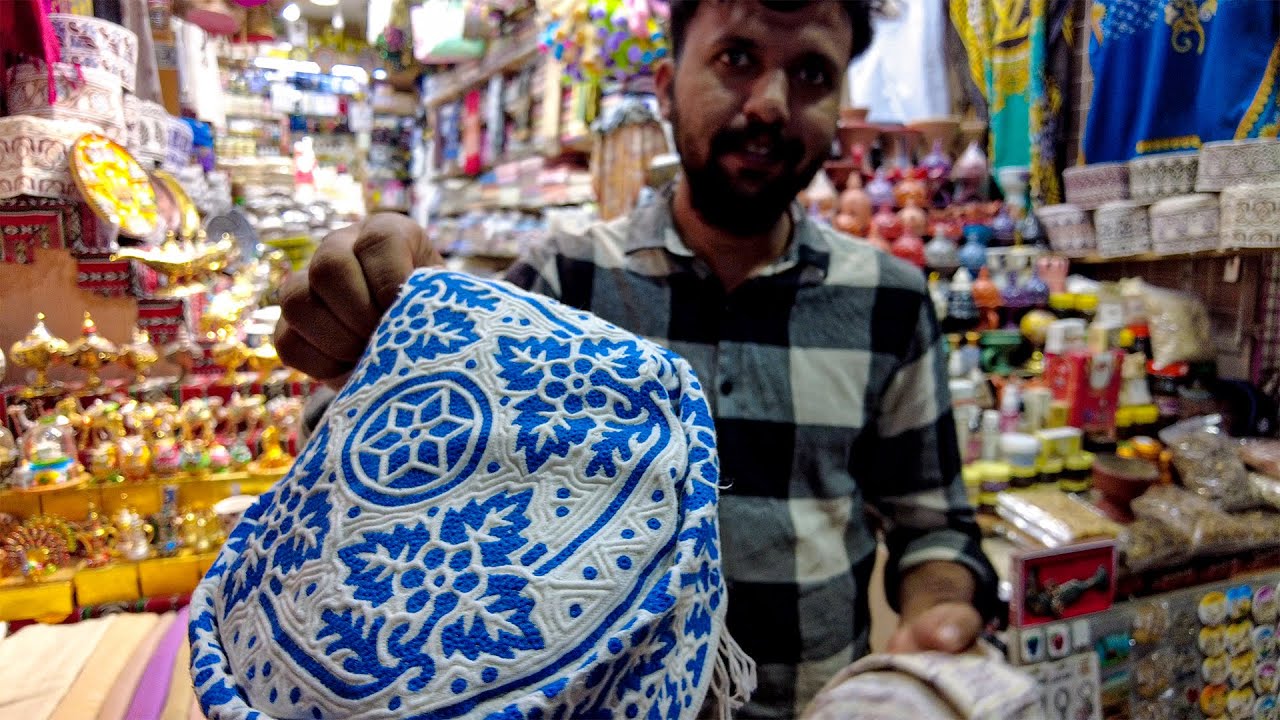 Market Bazaars in Muscat,Oman- Mutrah Souq