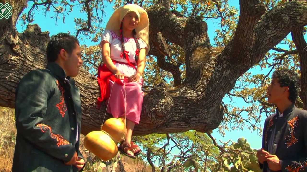 La Conquistadora Banda Hidalguense - Corrido de Tunititl&aacute;n (OFICIAL)