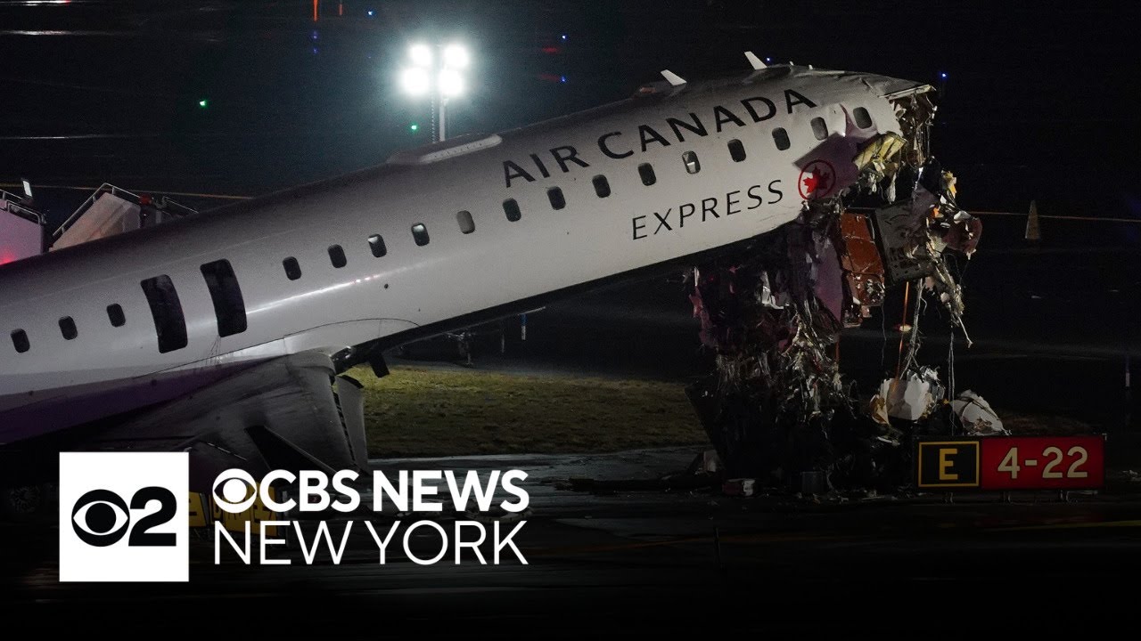 2 pilots killed during crash at LaGuardia Airport in NYC | Team coverage