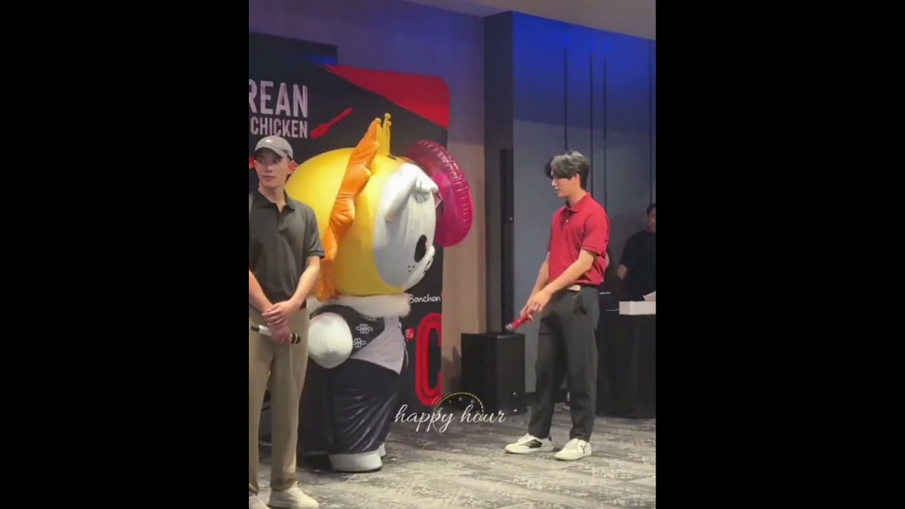 Look Khunnoo knows he can get away with anything, if he's with Daddy Gem 😅 #geminifourth