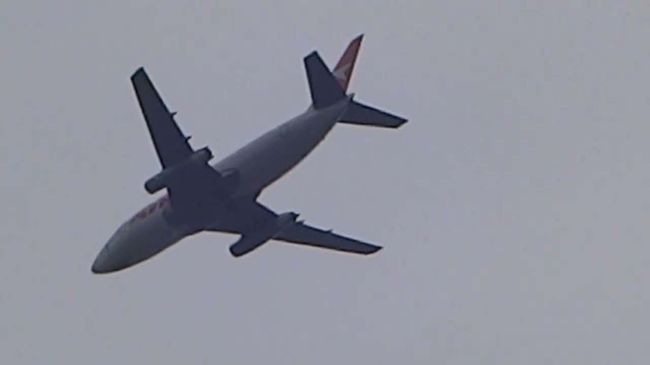 Boeing 737-200 Avior Airlines from Maiquetia to Maracaibo