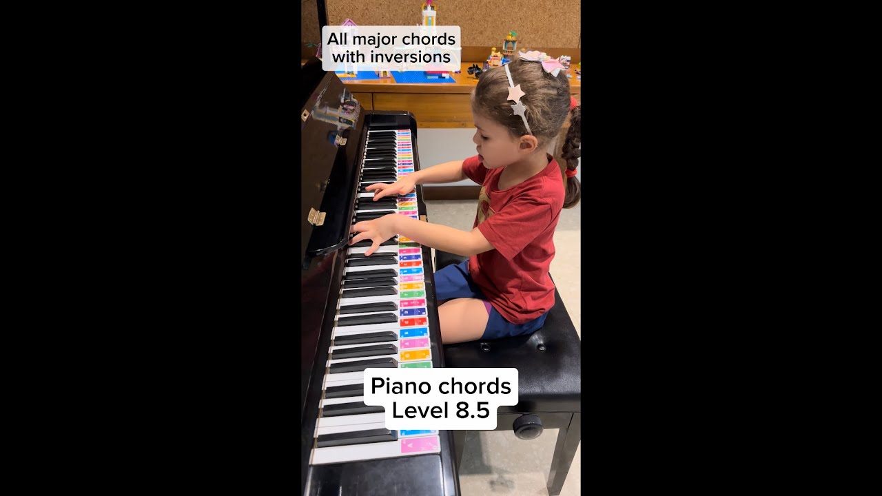 Teaching my 6 years old kid to play piano chords - Level 8.5 - All 12 major triads with inversions