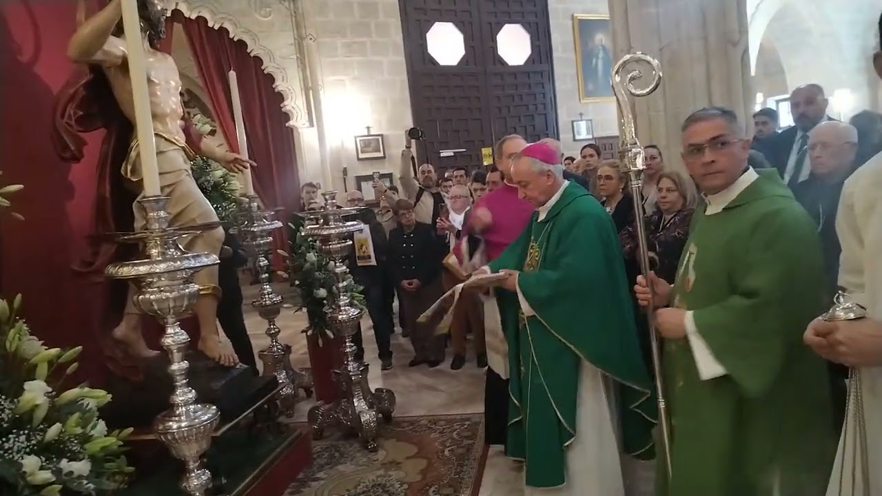 Bendición de la nueva imagen de Cristo resucitado de Jerez por Don José Rico Pavés. 