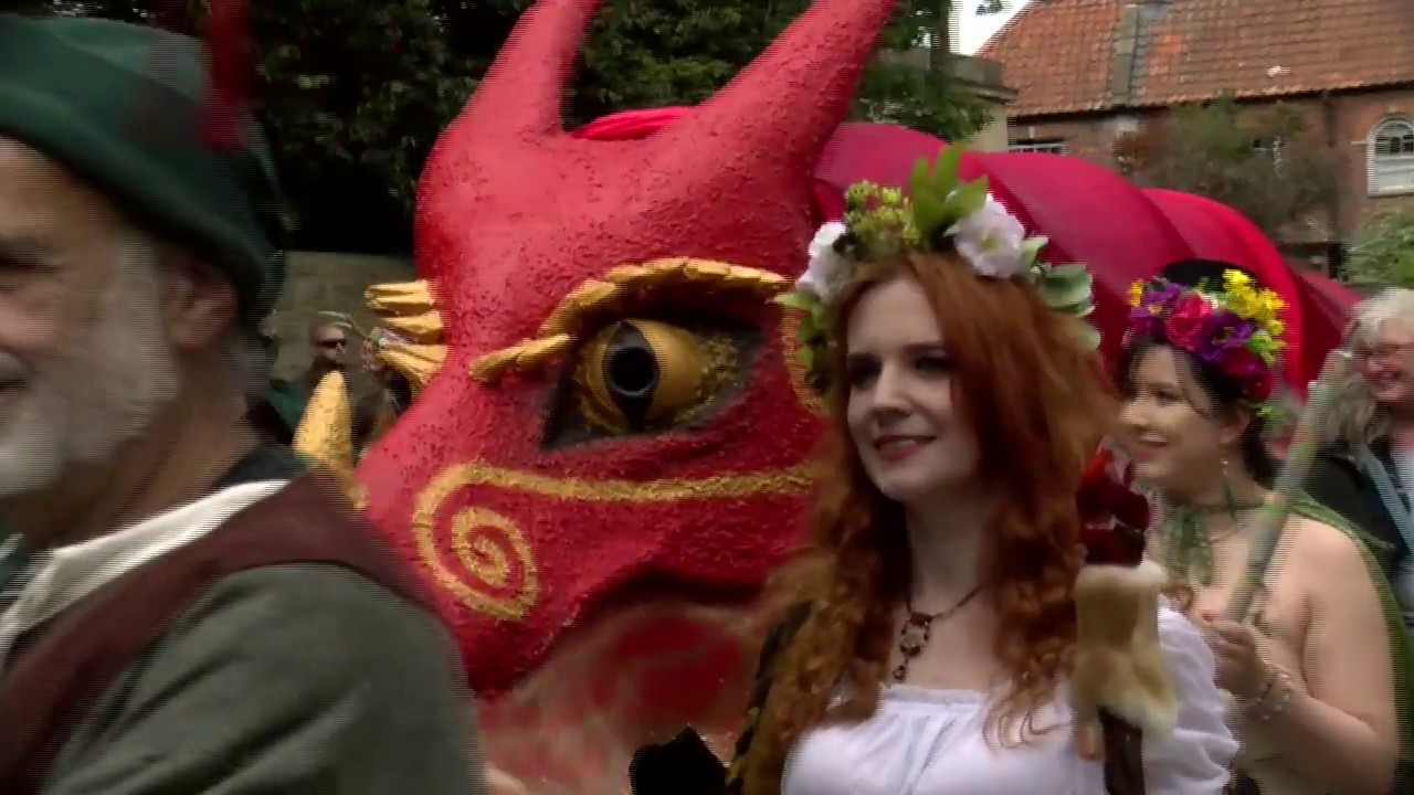 Glastonbury Dragons - Beltane 2019  (On The Prowl)