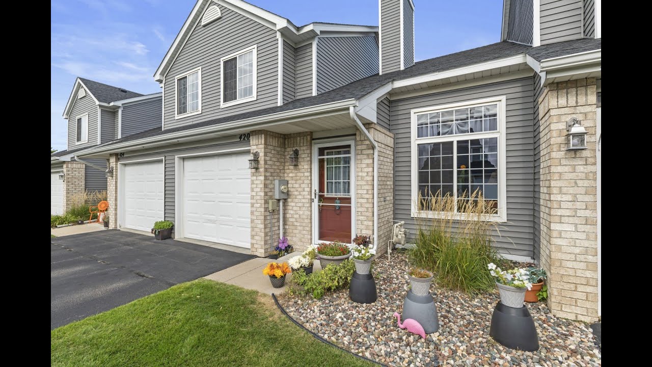 420 Monk Ct Chanhassen, MN | ColdwellBankerHomes.com