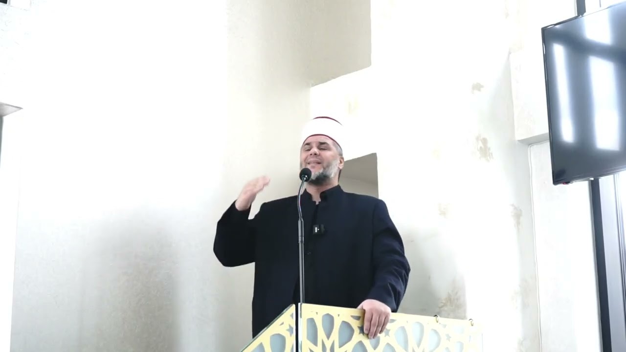 Mirë se erdhe, muaji i bekuar.” | ABIL VESELI