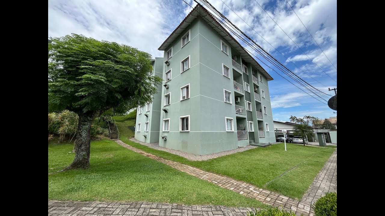 Venda - Apartamento com 03 quartos no bairro Saguaçu