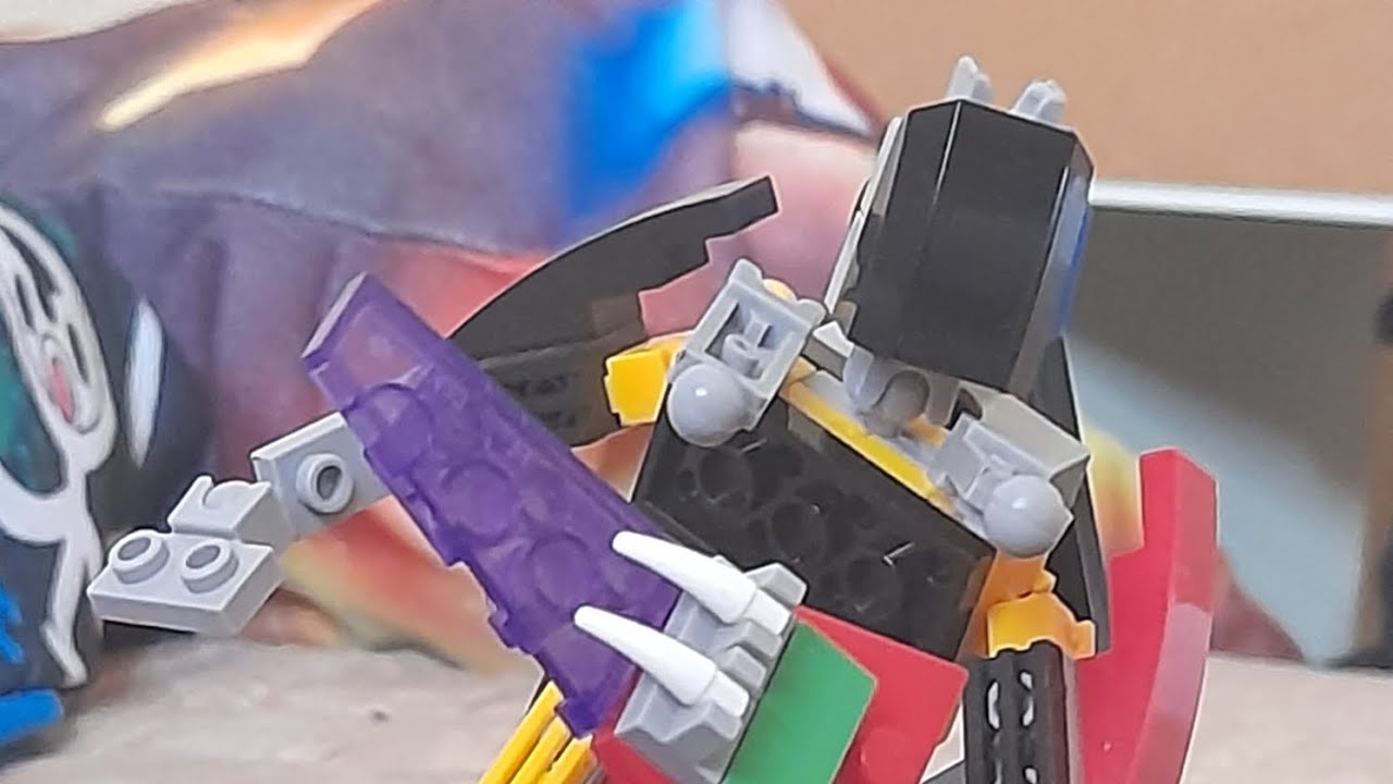 Traformer de lego  custom super articulado