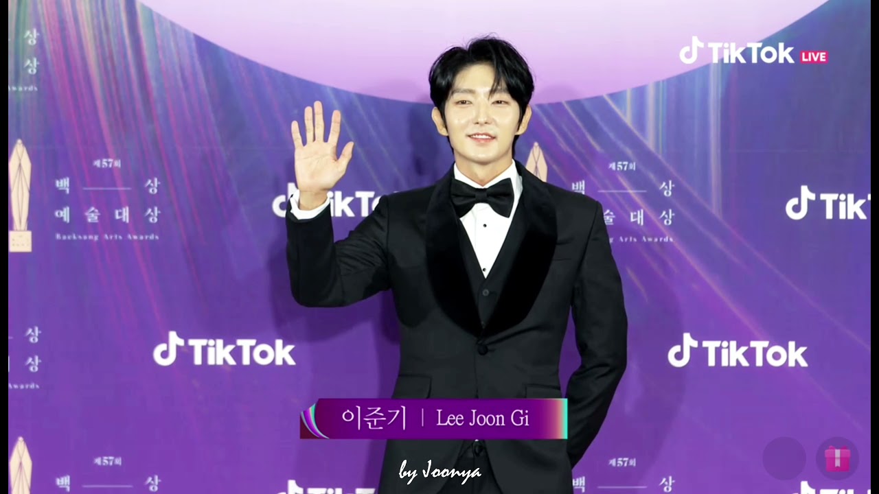 2021 백상예술대상 레드카펫 -이준기