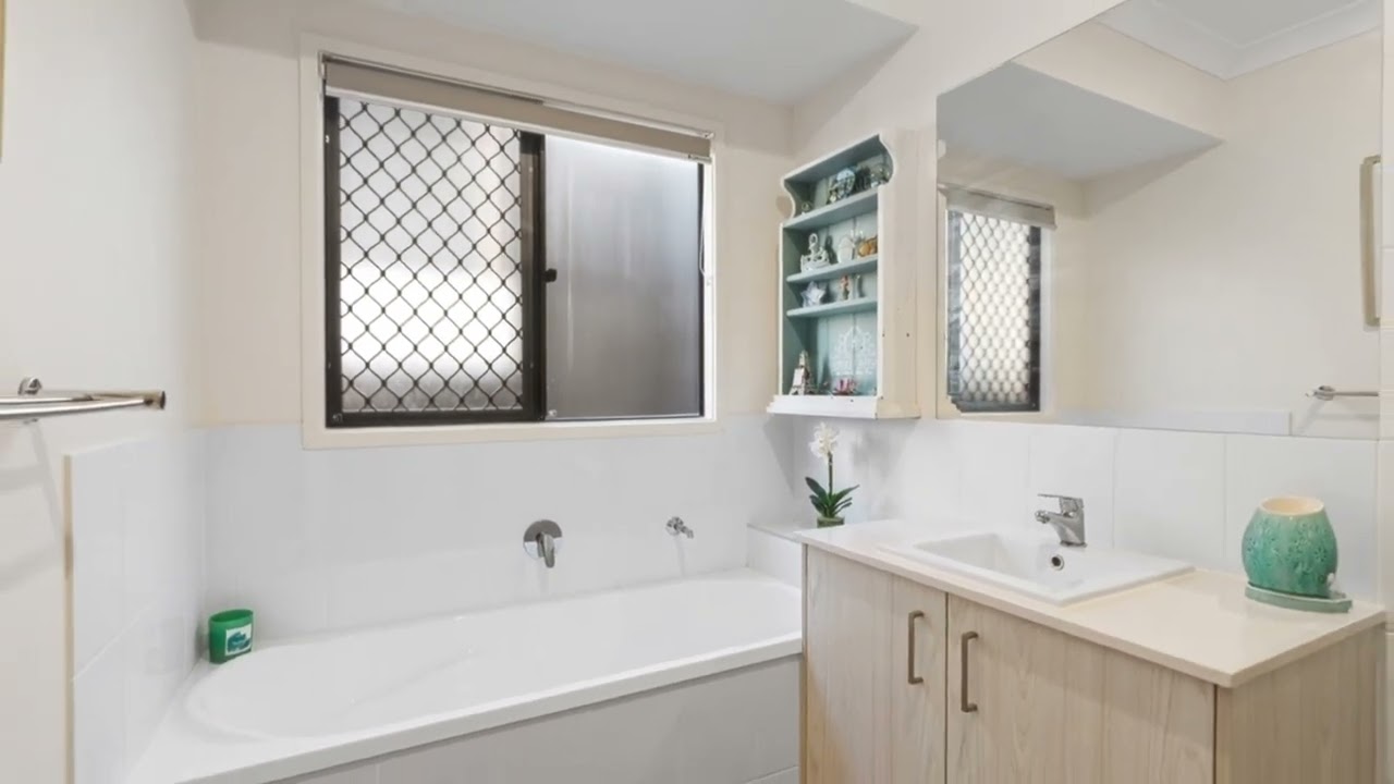 26 Solar Cct, Spring Mountain QLD 4300, Australia