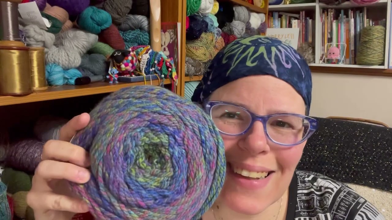 NEW Yarn Review! Caron Spice Cakes #yarnreview #caroncakes #newyarn #yarnlover #affordablycrafty