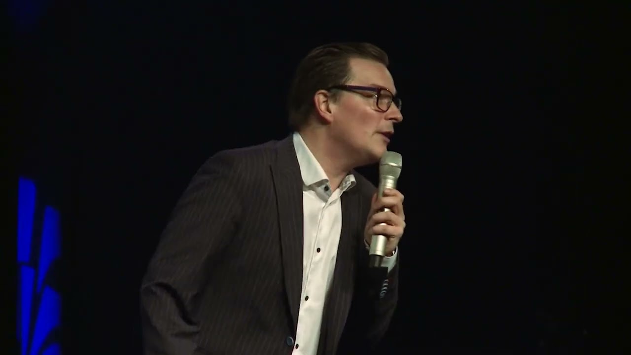 André Wickström: Kissat ja koirat.