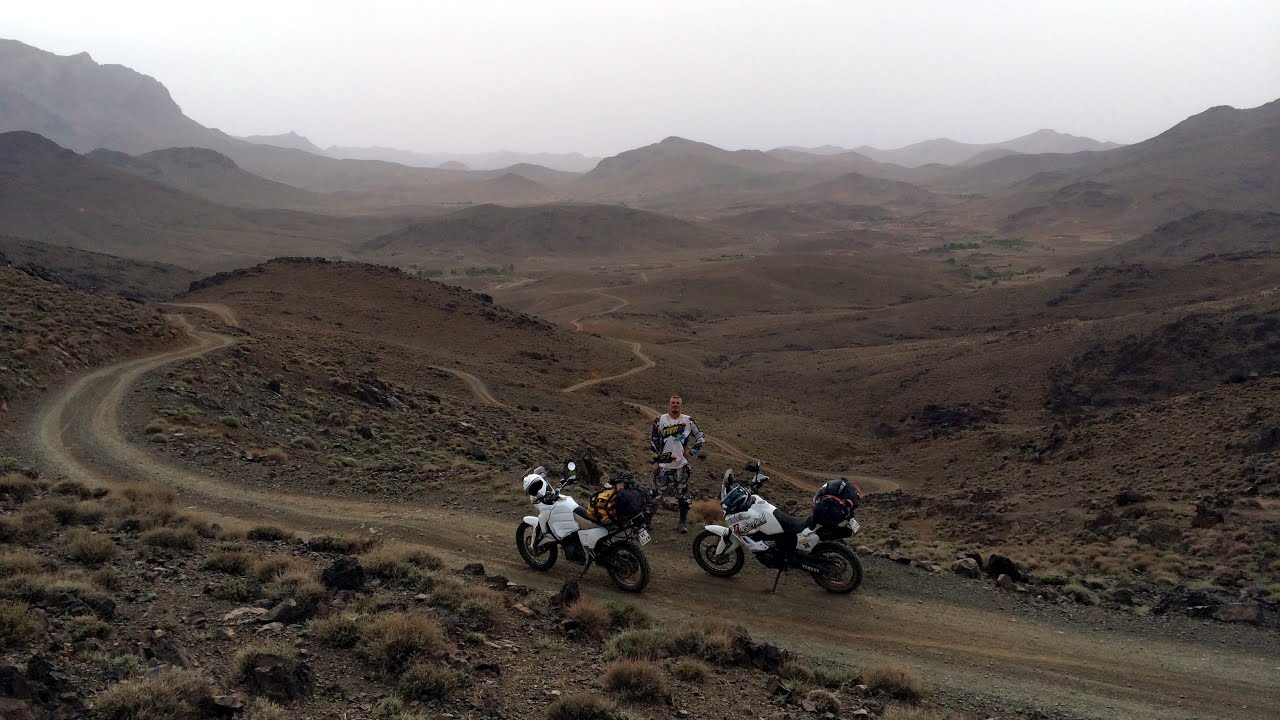 Motorcycle enduro adventure Morocco. Yamaha XT660Z