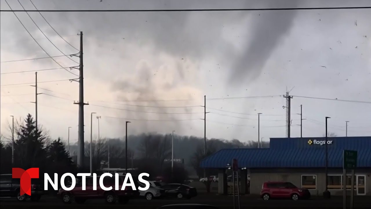 Múltiples tornados dejan destrucción y severos daños en Michigan
