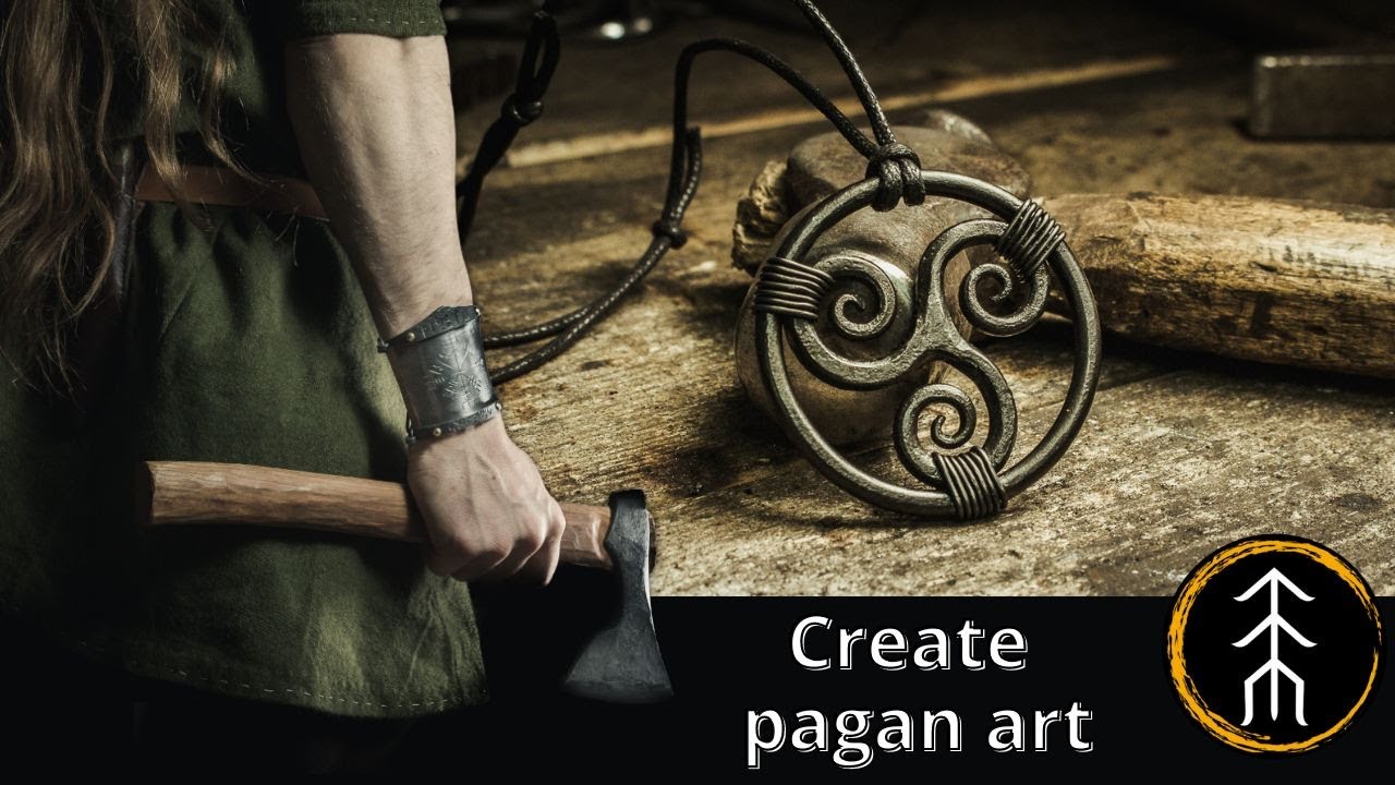 Blacksmith magic: Forging a nice Triskele symbol - See how I make one!