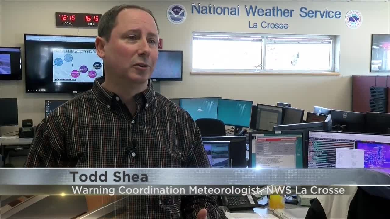 How to become a Skywarn storm spotter