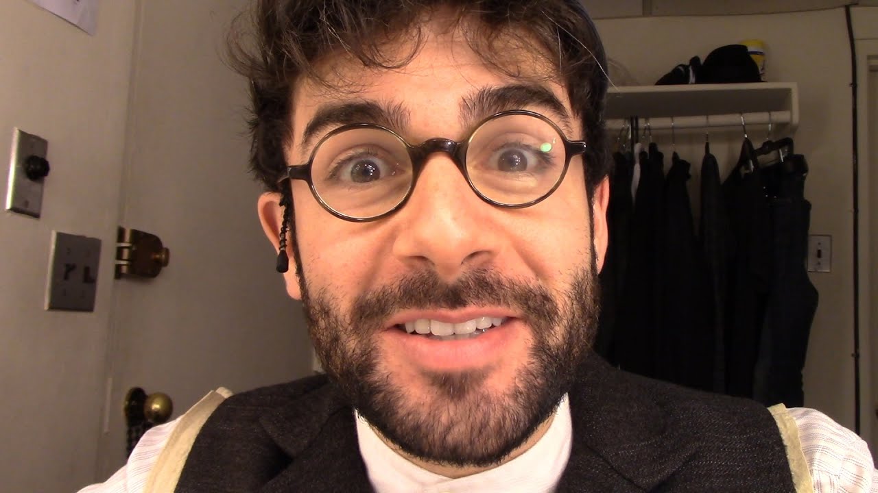 Episode 1 - Motel Citizen: Backstage at Broadway's FIDDLER ON THE ROOF with Adam Kantor