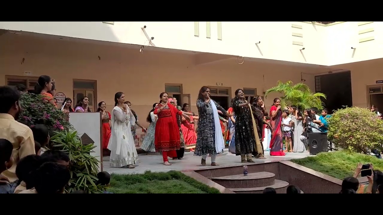 Best children's day performance by lovely teacher's #childrensday#MEMS #millenniumschool#kalaburagi