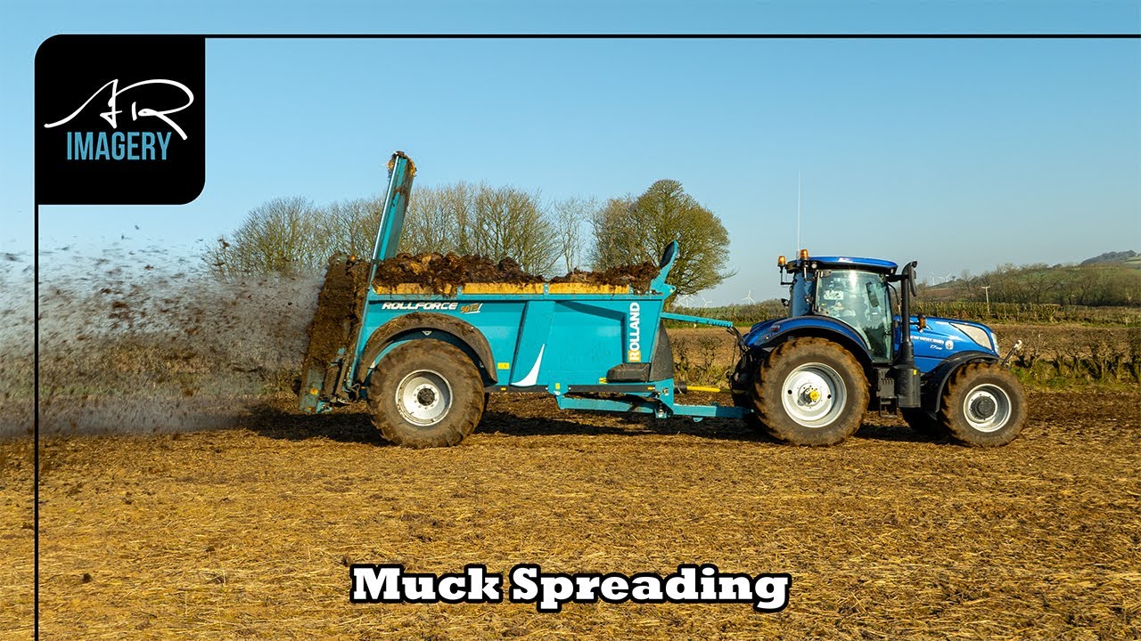 Back to the Land | New Holland T7.225 Blue Power & Rollant Muck Spreader on Stubbles