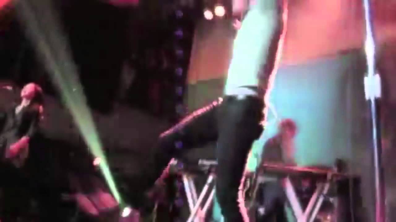 DANCER EXTRAORDINAIRE ADAM YOUNG