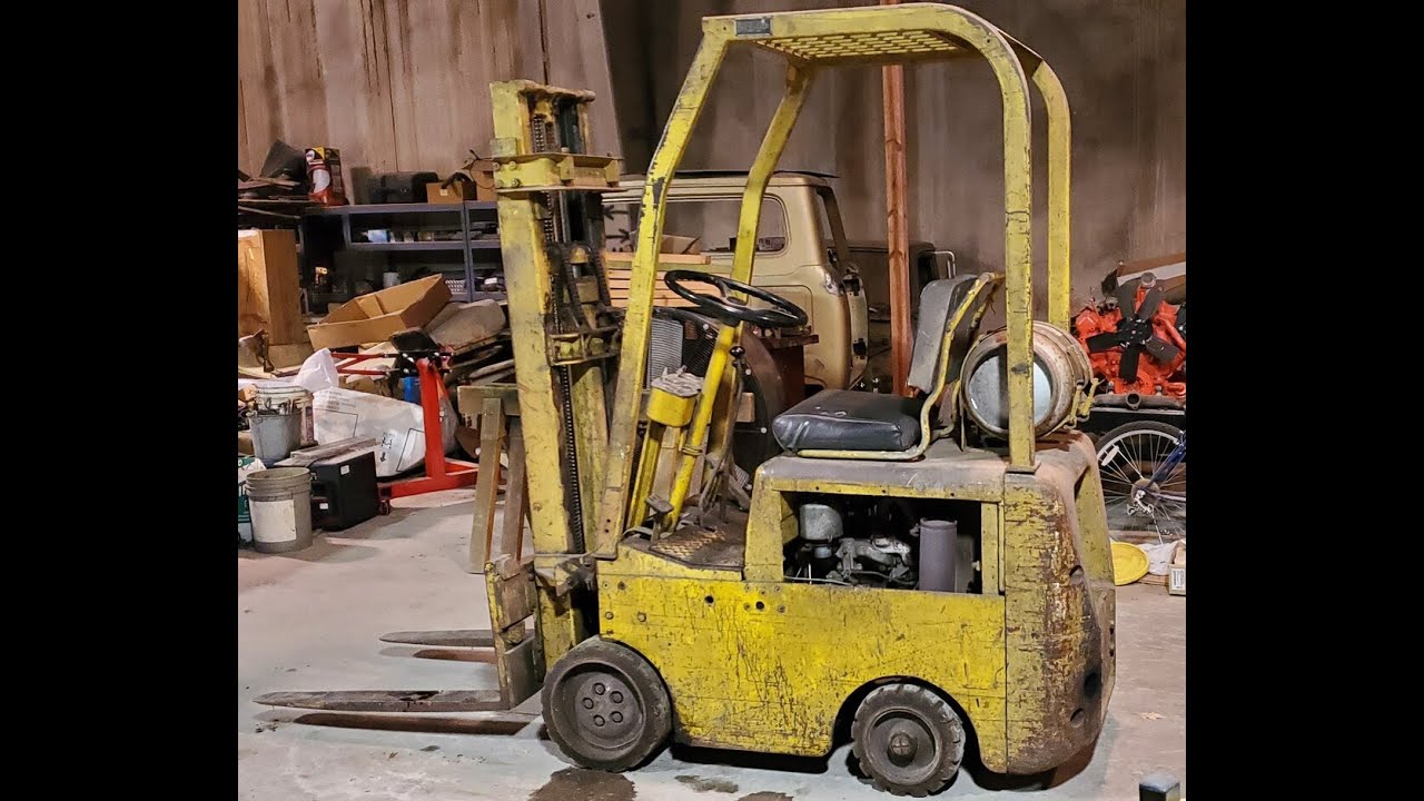 1959 Clark Clipper Forklift Restoration - Brake Rebuild, Wheel Cylinders, & Parts Hunt