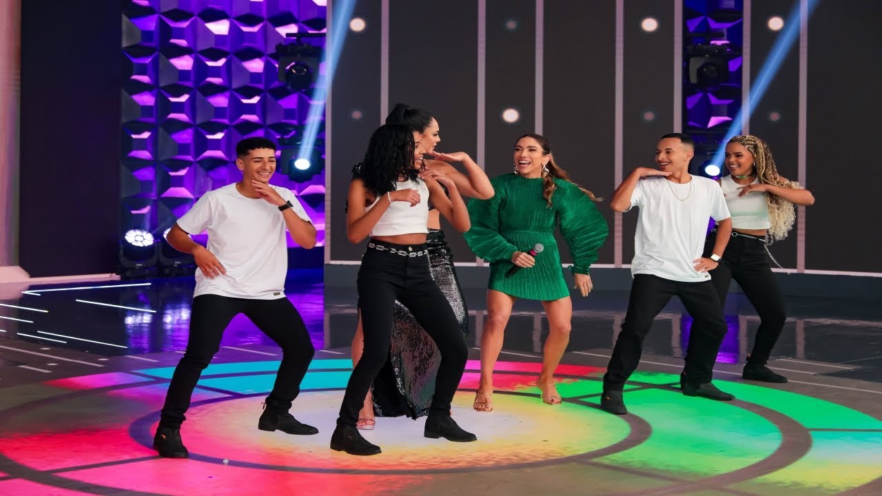 GRUPO GSD NO SBT  - PROGRAMA DO SILVIO SANTOS ( ELES ARRASARAM NA DANÇÅ)
