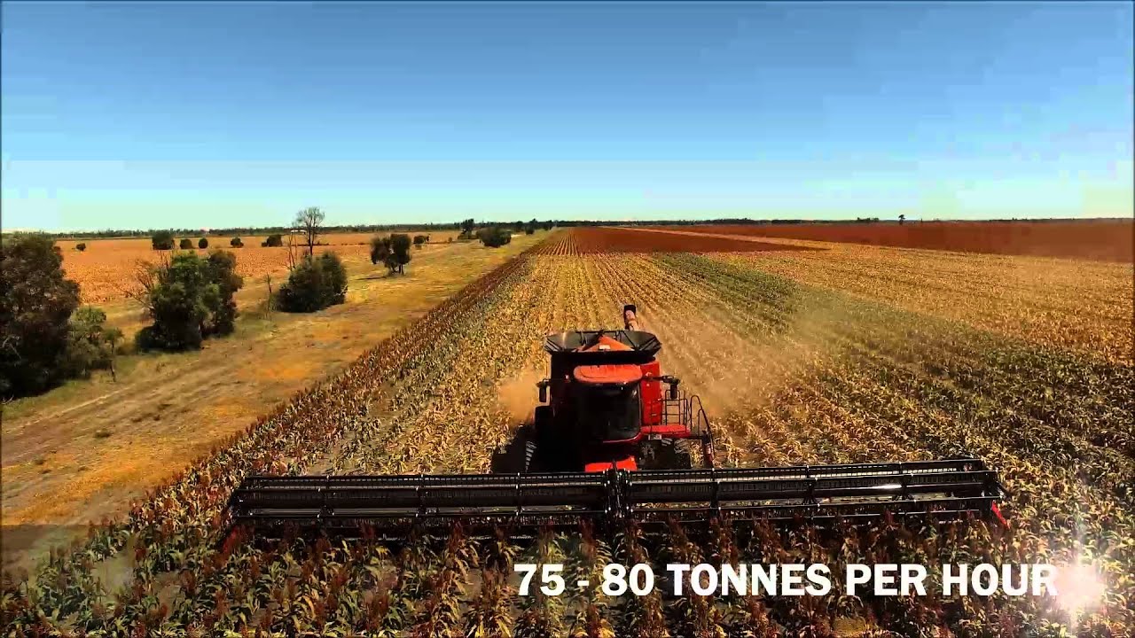 60' Midwest Draper on a Case 8230