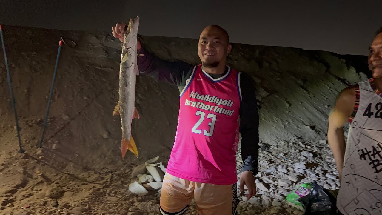 Fishing spot in Abu Dhabi, Mangrove Maqta