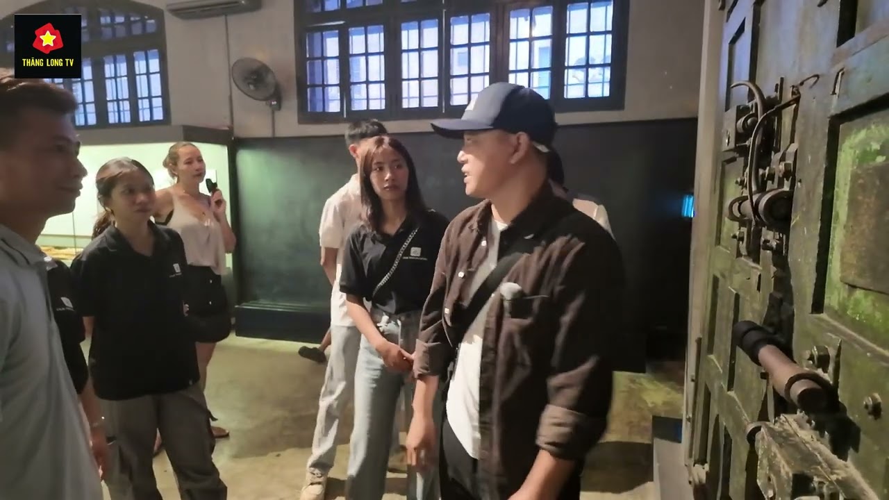 Nhà tù Hoả Lò: Đến để hiểu thêm một thời đau thương của Dân tộc!