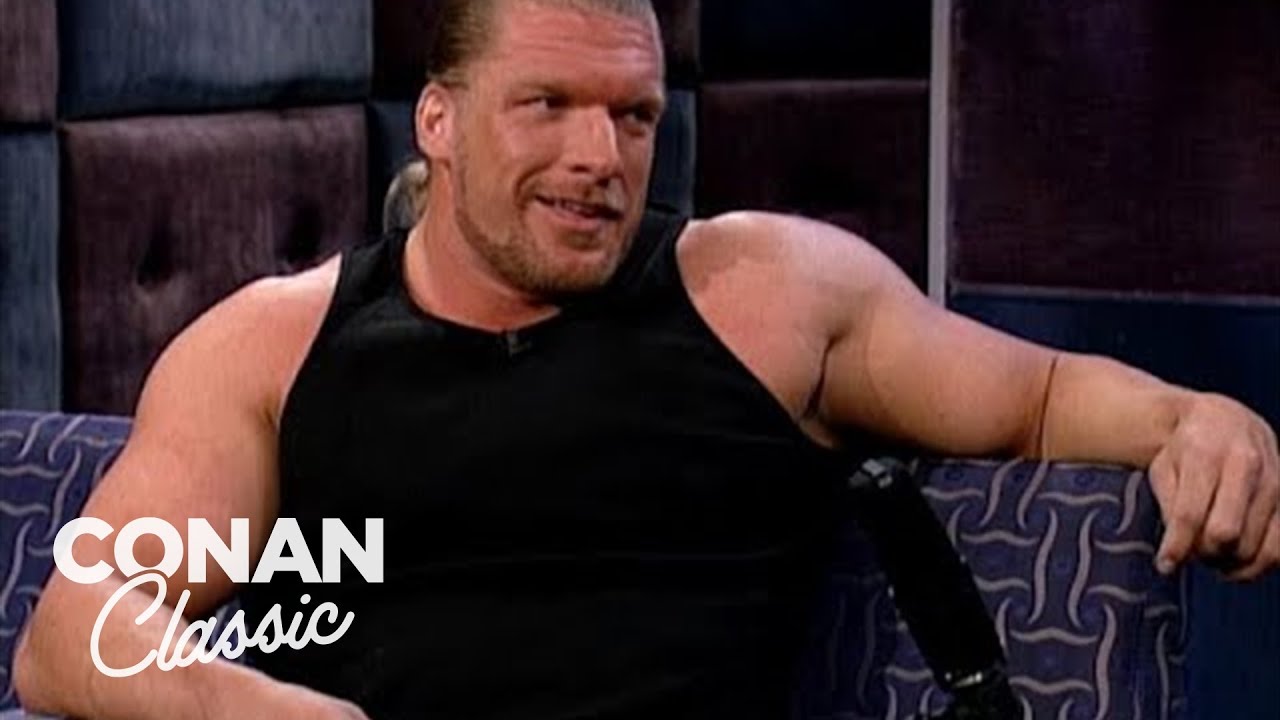 Triple H обожает играть злодея | Вечер с Конаном О’Брайеном