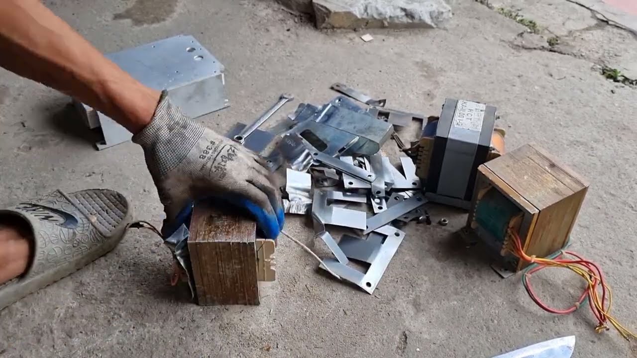 dismantling transformers to earn copper - aluminum