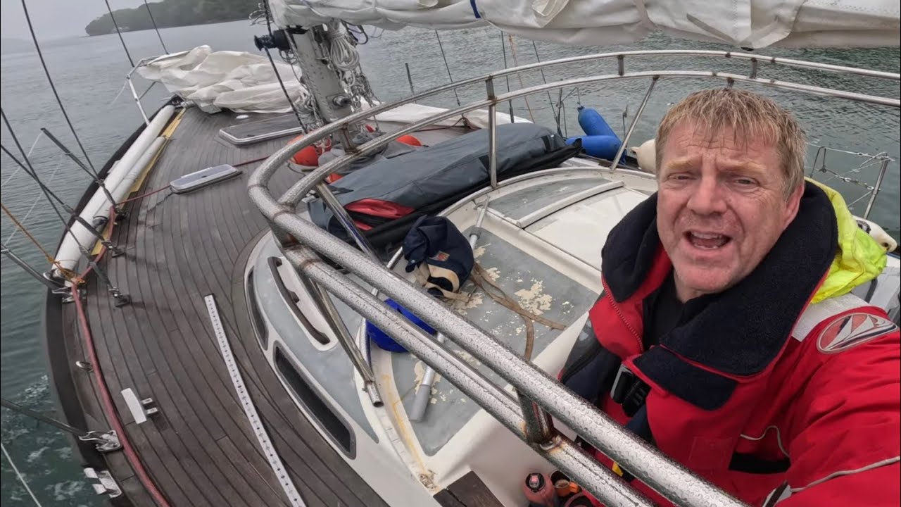 156 : WHALE BILGE PUMPS!! Now maybe we wont sink!!!