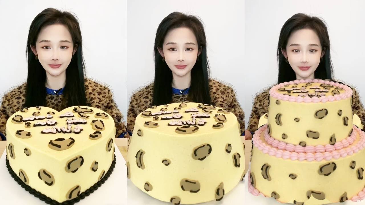Asmr🍰Eating 🍰 A sweet symphony of creamy goodness in every bite of this stunning cake