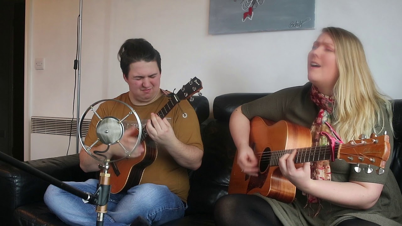 Marc Gallagher-Easy Lover (Phil Collins Ukulele Cover with Gabrielle Hunter)