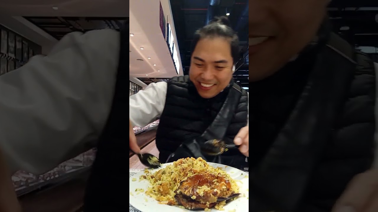 Eggplant roll and chow fan rice