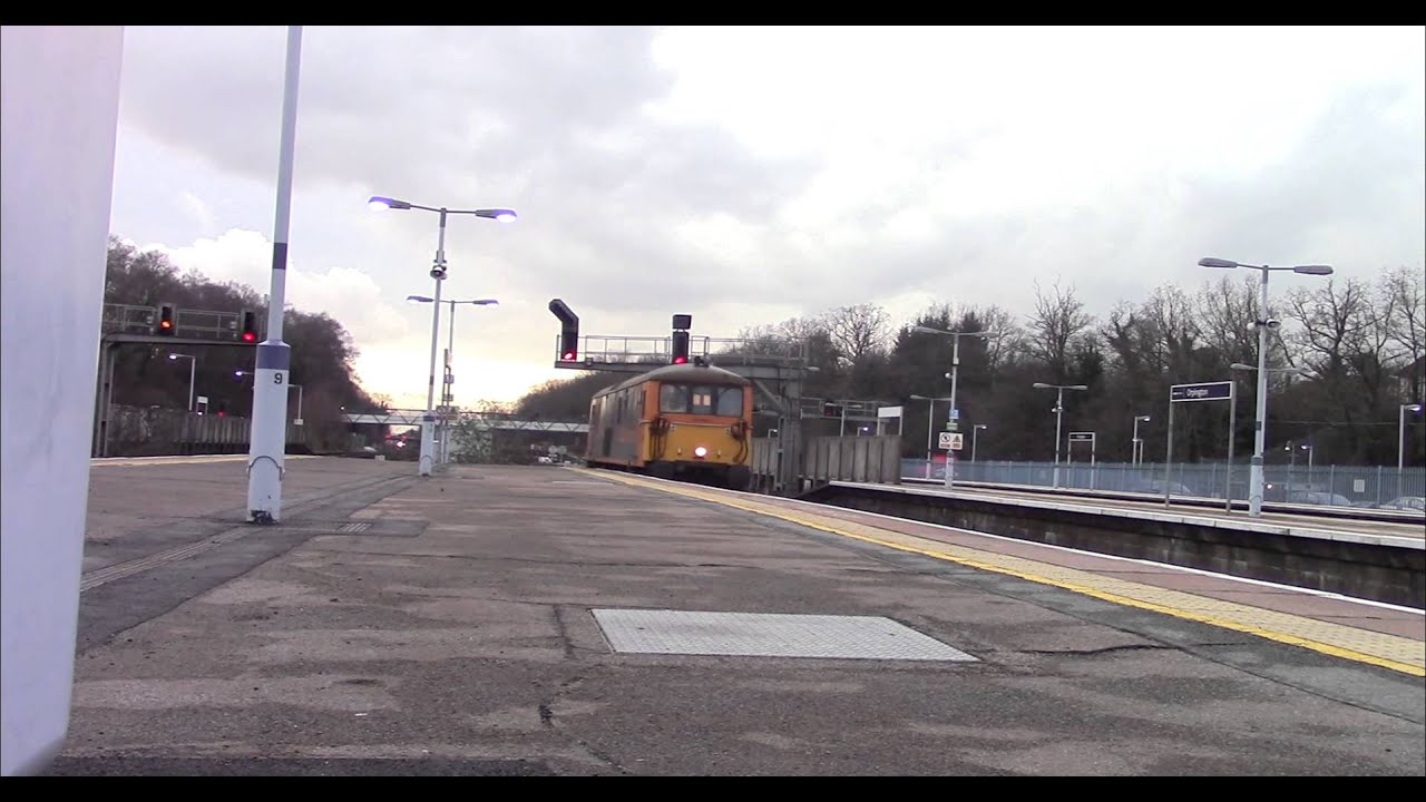 73141 'Charlotte' arrives at Orpington on 352Y (20-2-2015)