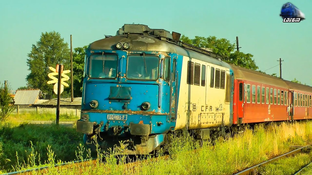 Fluieroasa/Whistle Loco 60-0881-7 in Oradea Est Triaj pe Rasarit/on Sunrise - 10 June 2015