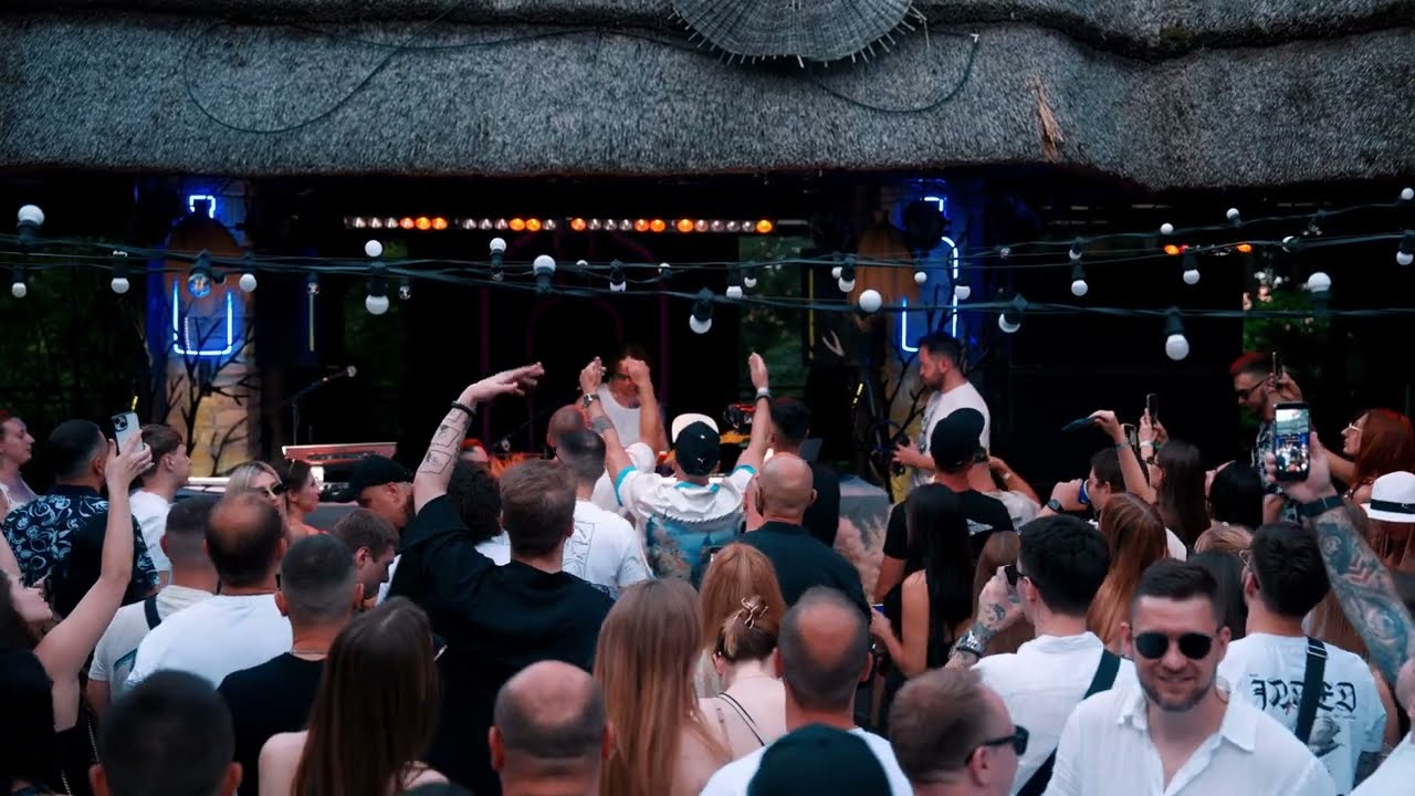 Boosin - Live Electronic Performance (Vocals & Guitar). Kureni, Kyiv