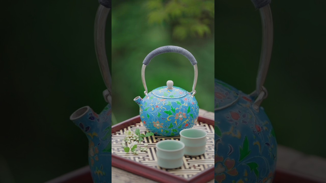 Masterpiece of Craftsmanship: Traditional Cloisonn&eacute; Enamel Kettle | Intangible Cultural Heritage