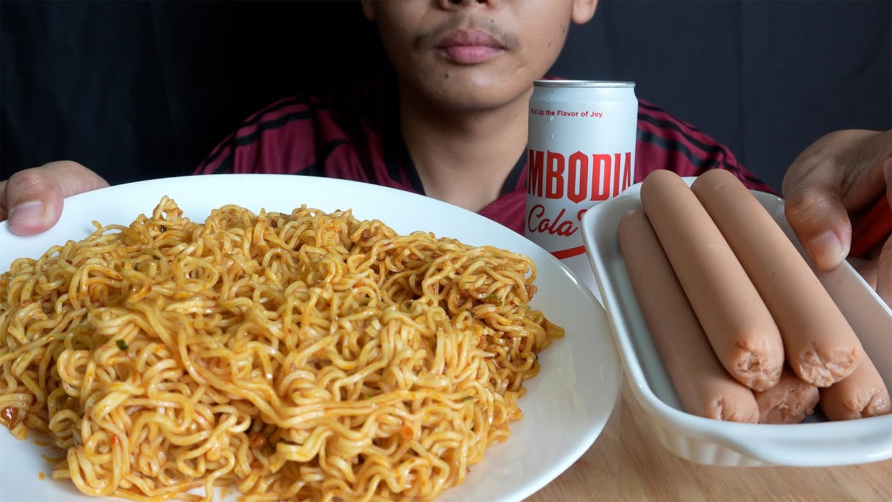 SPICY FIRE NOODLES CHALLENGE & HOT DOG ASMR MUKBANG