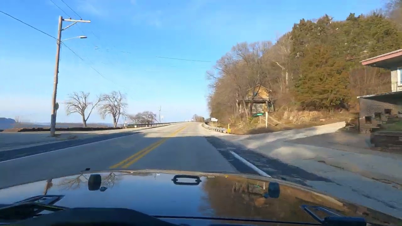 Lynxville WI - POP 133 - A Drive through a Very Small American Town