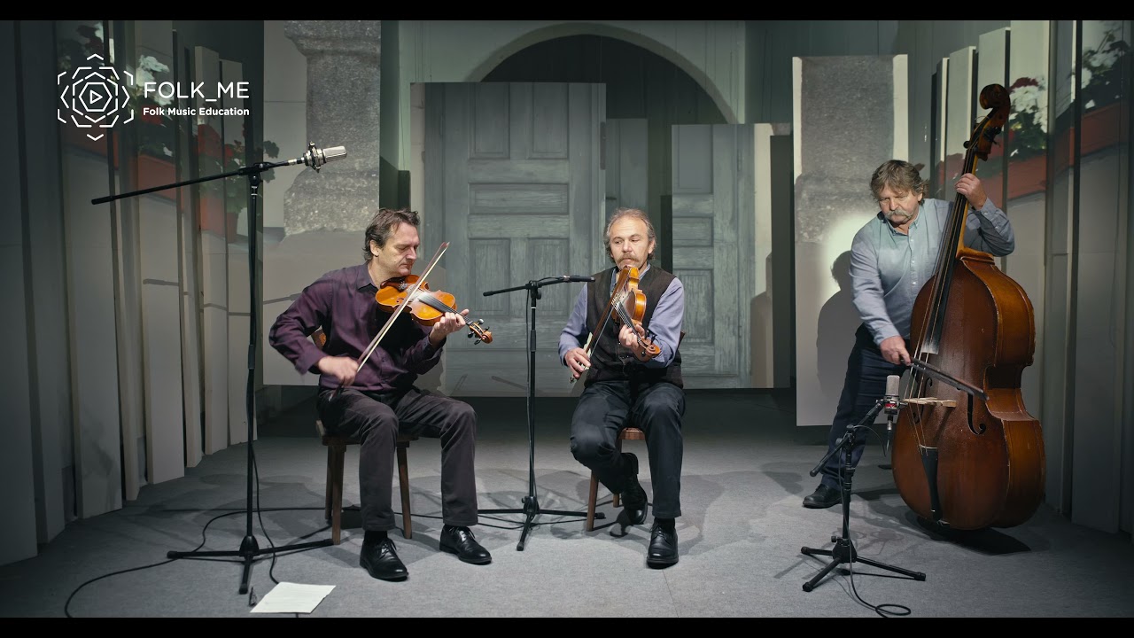 Pontozó /// folk-me.com