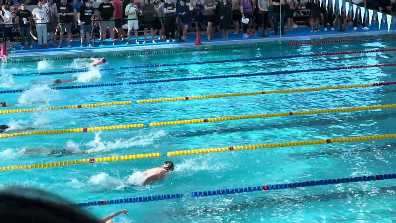 200 FLT Seniors 2:01.03  