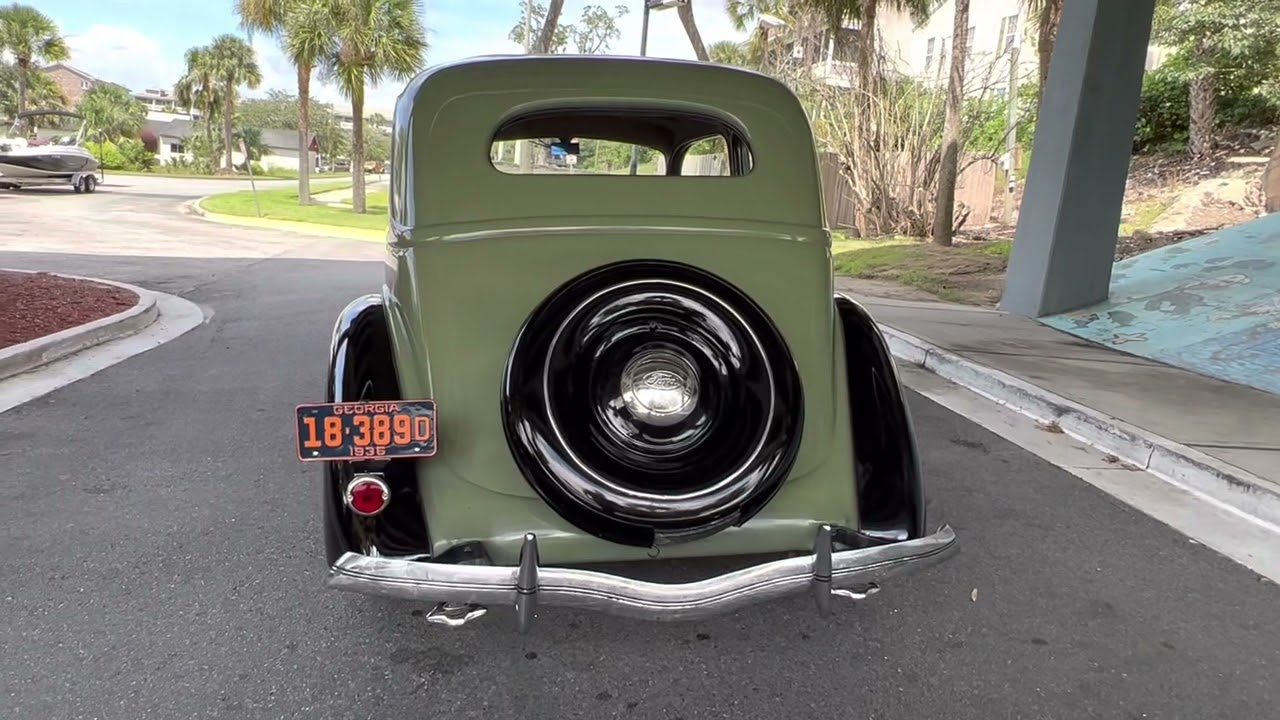 1936 Ford Model 68